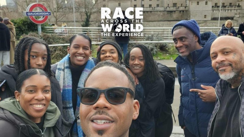 Team-playing-race-across-the-world-the-experience-005
