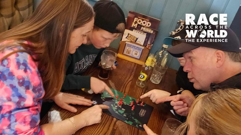 Team-playing-race-across-the-world-the-experience-004
