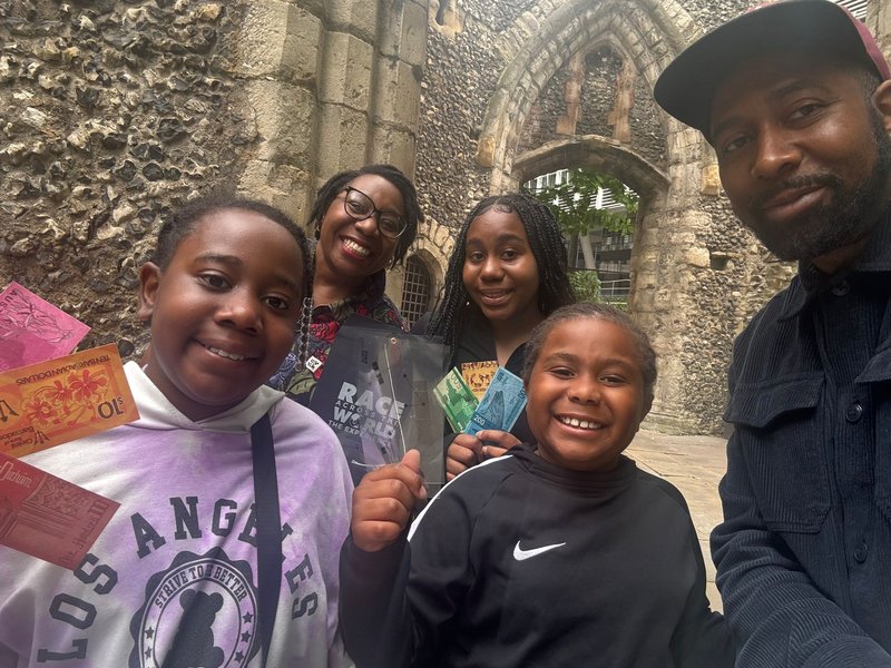 race-across-the-world-experience-for-families-06