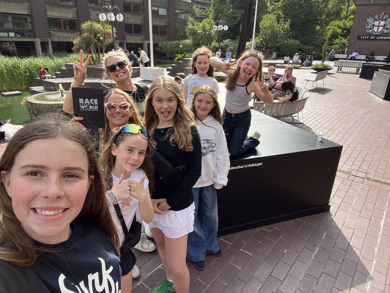race-across-the-world-experience-for-families-03