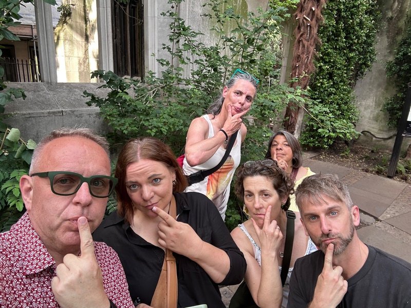 race-across-the-world-experience-london-group