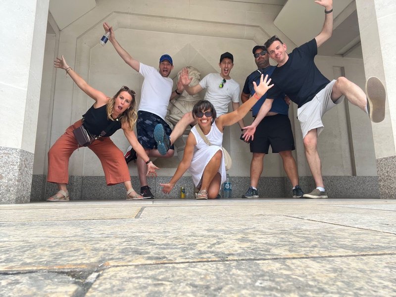 race-across-the-world-team-building-01