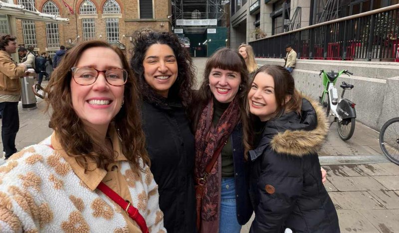 team-playing-race-across-the-world-the-experience-in-london-01