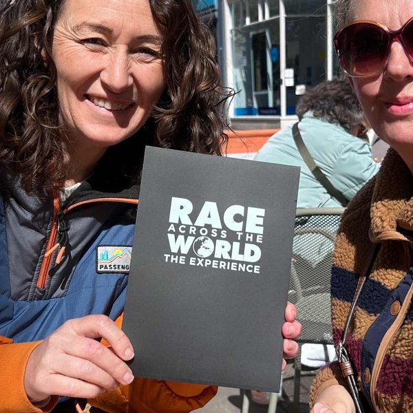 team-playing-race-across-the-world-the-experience-in.-york-01